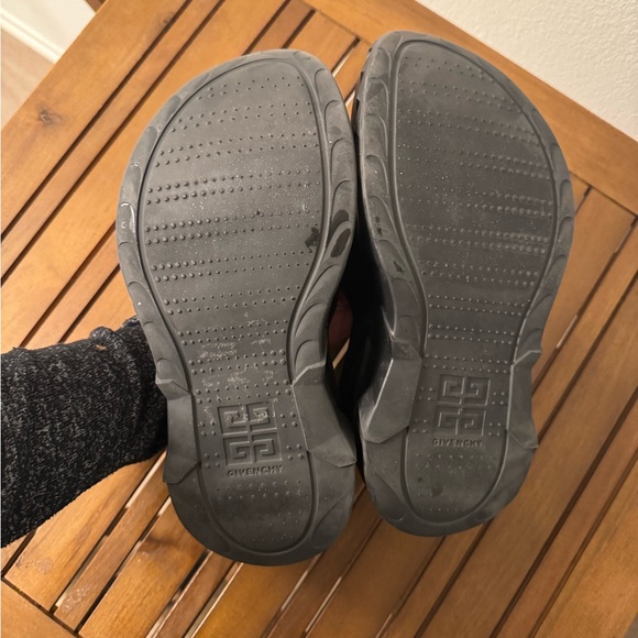Givenchy Marshmallow clogs size 9 - Picture 4 of 4
